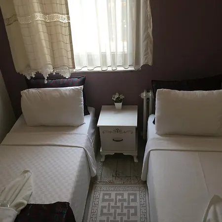 Esra Sultan Petrol 3* Istambul