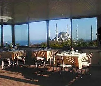Esra Sultan Petrol Hotel 3*