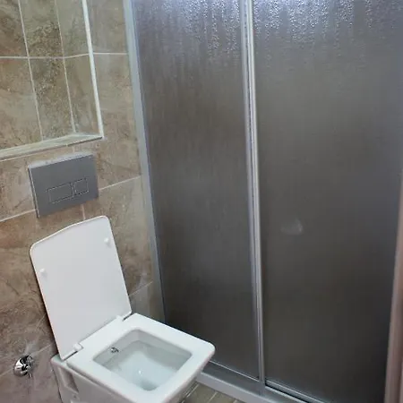 Esra Sultan Petrol 3* Istanbul