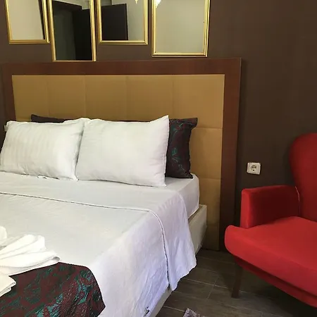 Esra Sultan Petrol Hotel 3*