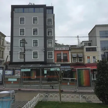 Hotell Esra Sultan Petrol 3*