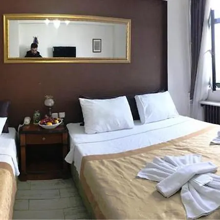 Esra Sultan Petrol 3*