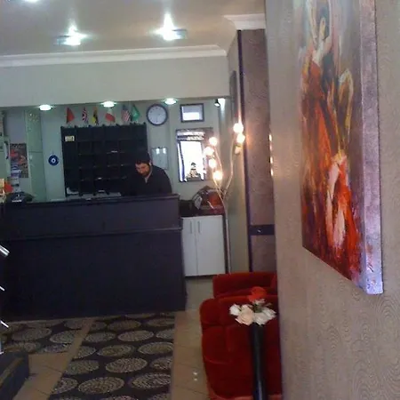 Esra Sultan Petrol ホテル 3*