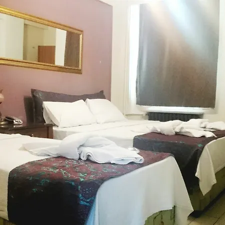 Esra Sultan Petrol 3* Stambuł
